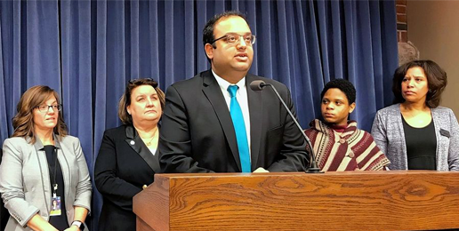 Don’t Enroll Illinois Students Into The Gender Wars